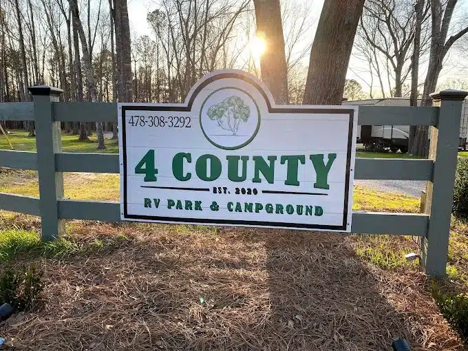 4 County RV Park & Campground photograph from its official website