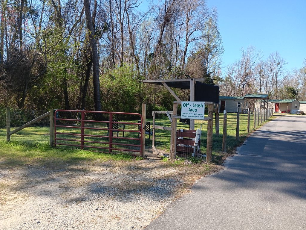 Dog off-leash area at Beaver Run RV Park