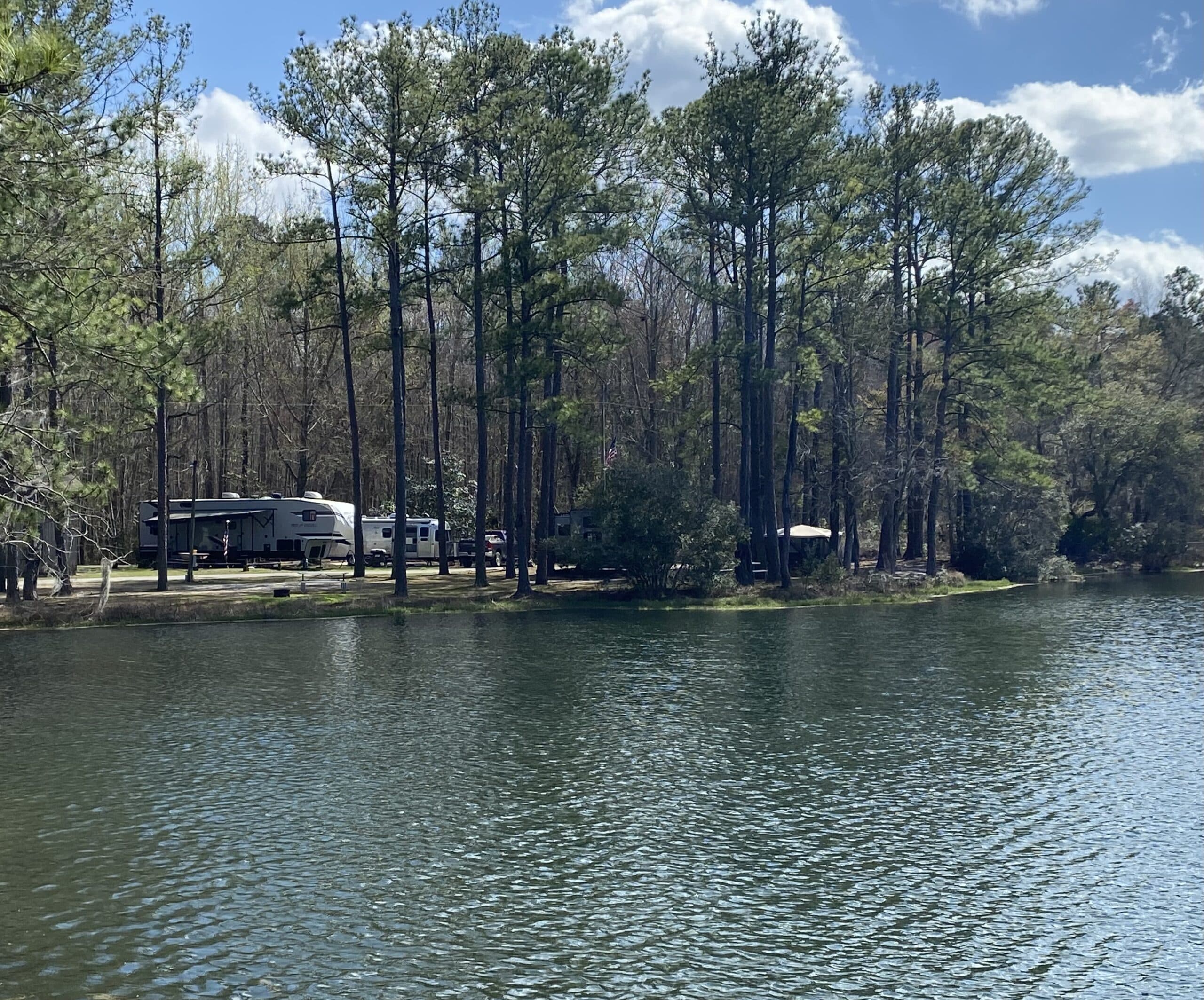 Lakeside RV sites at Lake Harmony RV Park