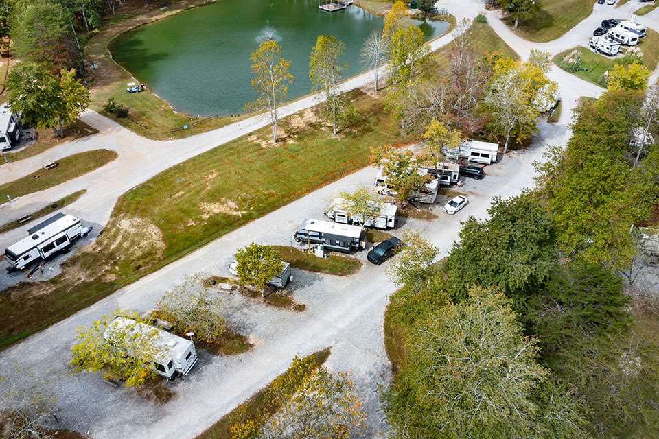 Pull-through RV sites at Leisure Acres RV Resort