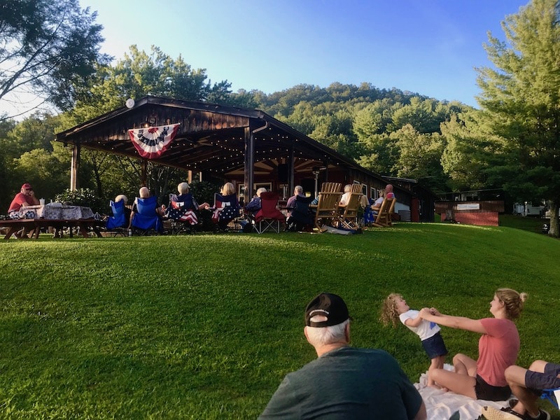 Music Barn at Mountain View Campground