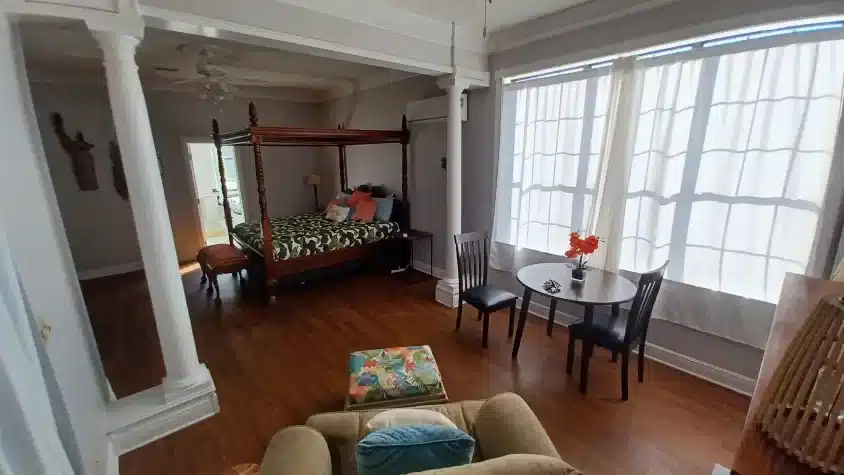 Luxury Studio Apartment at Pebble Hill RV Park