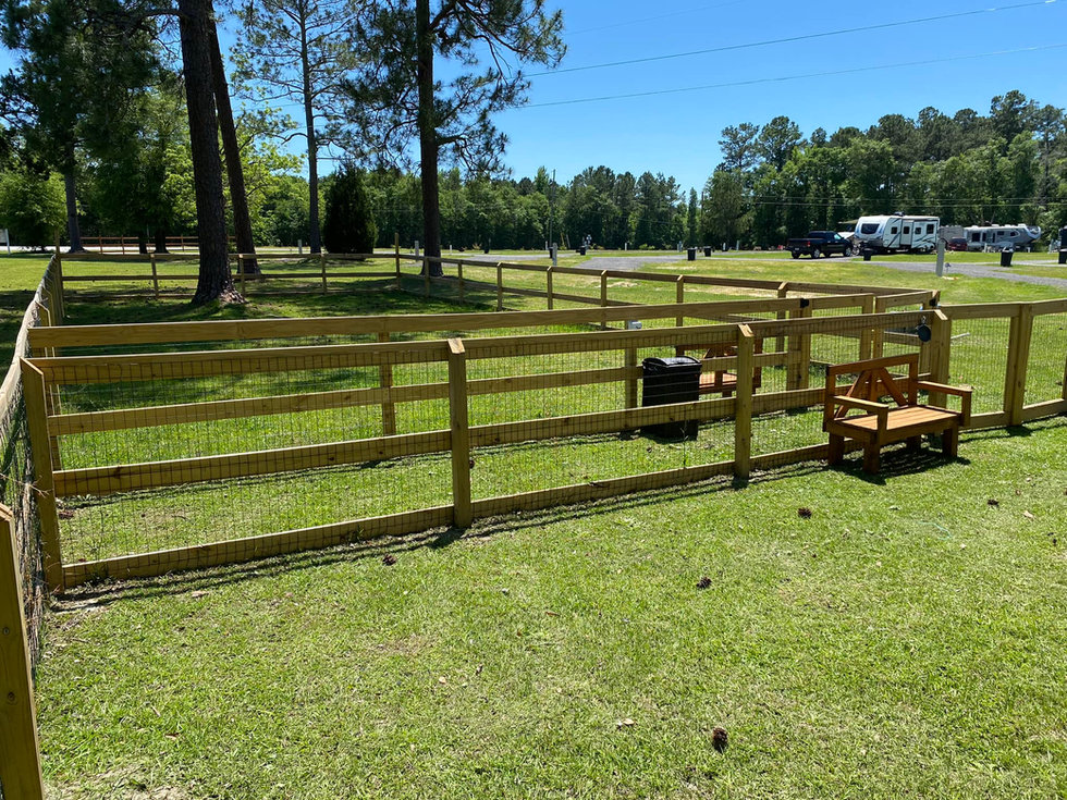 Dog park at Pebble Hill RV Park