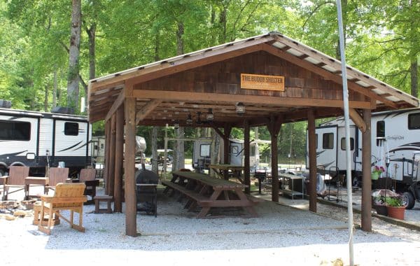 Buddy Shelter at R-Ranch in the Mountains