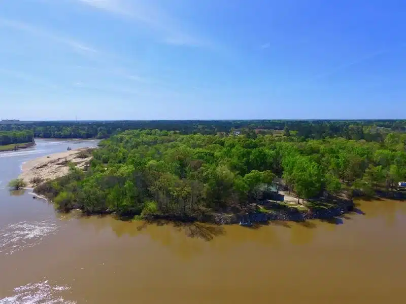 Deen's Landing on the Altamaha River near Small Living RV Park