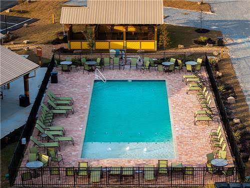 Swimming pool at Wild Adventures Safari Campground
