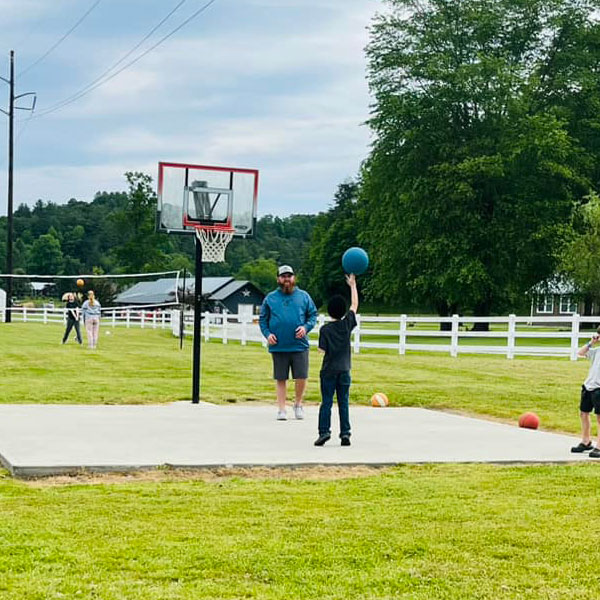 Additional photograph from Willow Valley RV Resort's official gallery