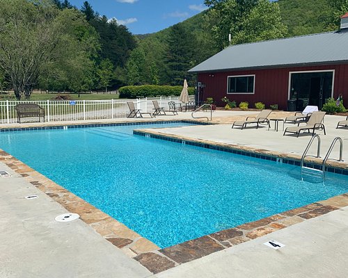 Swimming pool and poolside seating at Willow Valley RV Resort